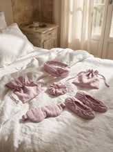Load image into Gallery viewer, Linen Sleep and Travel Comfort Set
