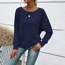 Load image into Gallery viewer, Women’s Textured Round-Neck Long-Sleeve Pullover
