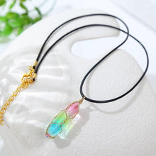 Load image into Gallery viewer, Women's Transparent Geometric Diamond Crystal Necklace
