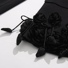 Load image into Gallery viewer, Women's Elegant 3D Floral Loose-Fit Blazer – Regular Length
