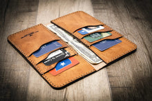 Load image into Gallery viewer, Western Long Wallet - Saddle Tan
