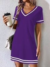 Load image into Gallery viewer, Women's Contrast-Color V-Neck A-Line Dress – Short Sleeve, Elegant, Mid-Rise
