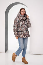 Load image into Gallery viewer, Shimmer Luxe Down Fill Coat
