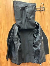 Load image into Gallery viewer, Moda Color Black Double Breasted Turkish Suit with Gold Buttons
