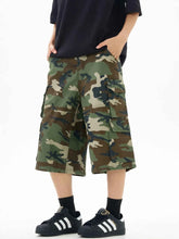 Load image into Gallery viewer, Men's Relaxed Fit Camo Cargo Shorts
