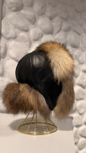 Load image into Gallery viewer, Genuine Raccoon Leather Hat Unisex
