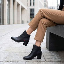Load image into Gallery viewer, Waterford Boot, Women
