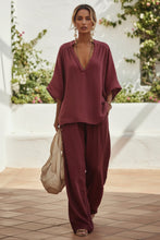 Load image into Gallery viewer, Women's V-Neck Loose Short-Sleeve Top &amp; Pants Two-Piece Set
