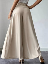 Load image into Gallery viewer, Women's High-Waist Pleated Wide-Leg Pants – Relaxed Bohemian Linen
