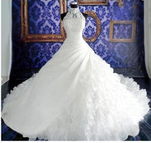 Load image into Gallery viewer, Wedding Dress Wholesale High-end Dress With Big Tail
