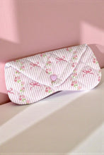 Load image into Gallery viewer, SC - ETA 2/23 - Ava Pink Ribbon Eyeglass Case
