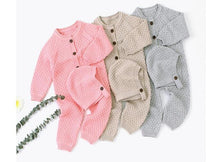Load image into Gallery viewer, Handmade Girls Romper Knitted Newborn Baby Clothes Romper With Hat Infant Toddler Jumpsuit For Boys And Girls Warm Jumpsuit For Winter
