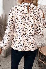 Load image into Gallery viewer, White Leopard Print Puff Sleeve Mock Neck Pleated Blouse
