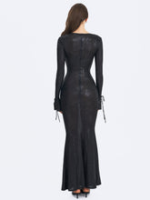 Load image into Gallery viewer, Ilysia Black V-Neck Plunge Snakeskin Mermaid Hem Maxi Dress
