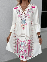 Load image into Gallery viewer, Exquisite Summer Feminine Lace Detail Printed Dress Chic Midi Lightweight Dress
