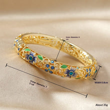 Load image into Gallery viewer, Openwork Filigree Gold-Plated Cheongsam Jewelry
