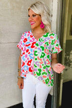 Load image into Gallery viewer, Green Leopard Print Patchwork V Neck Short Sleeve Blouse
