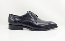 Load image into Gallery viewer, Burnished Calfskin Lace-Up Shoe Black
