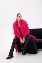 Load image into Gallery viewer, Faux Ostrich Effect Fur Coat
