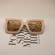 Load image into Gallery viewer, Square Chain Sunglasses for Women
