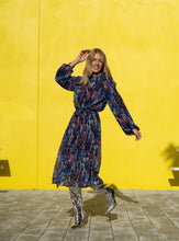 Load image into Gallery viewer, Dress - Esteem Couture
