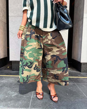 Load image into Gallery viewer, Women's Wide-Leg Cargo-Style Pants with Zipper &amp; Button Detail
