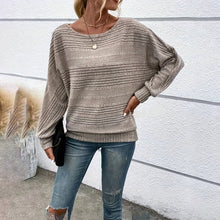 Load image into Gallery viewer, Women’s Textured Round-Neck Long-Sleeve Pullover
