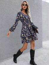 Load image into Gallery viewer, 🌸 Floral Layered Surplice Balloon Sleeve Dress
