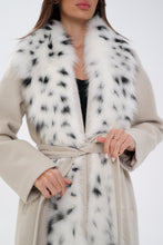 Load image into Gallery viewer, Genuine Arctic Fox Virgin Wool Wrap Coat
