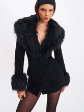 Load image into Gallery viewer, Hailee Black Single Breasted Wool Blend Mini Coat with Removable Fur Lapel
