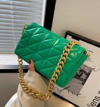 Load image into Gallery viewer, New Adorable Women's Handbag Green Small Flap Shoulder Bag In Thick Metal Chain Women's Clutch Bags Luxury  Ladies Shoulder Purse
