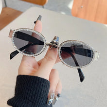 Load image into Gallery viewer, Rhinestones Decor Oval Sunglasses
