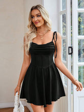 Load image into Gallery viewer, Women's Fashion Summer Solid Color Pleated Design Lace-Up Halter Dresses
