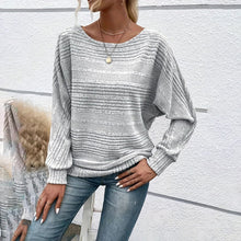 Load image into Gallery viewer, Women’s Textured Round-Neck Long-Sleeve Pullover
