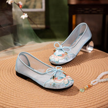 Load image into Gallery viewer, Women's Butterfly Embroidered Mesh Flats – Bow Tie Breathable Shoes
