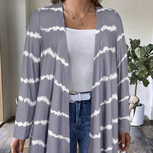 Load image into Gallery viewer, Women’s Printed Open Jacket
