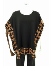 Load image into Gallery viewer, Knit Poncho Cape
