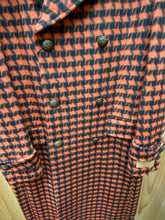 Load image into Gallery viewer, Veno Giovanni CB-8 Rust Houndstooth  Double breasted 100% Wool Overcoat/Topcoat
