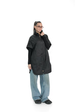 Load image into Gallery viewer, Emery Relaxed Fit Vest in Black
