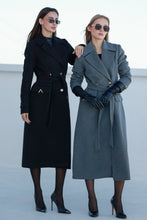 Load image into Gallery viewer, Alaska Classic Cashmere Blend Overcoat in Black

