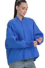 Load image into Gallery viewer, Mia Light Jacket in Blue
