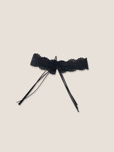 Load image into Gallery viewer, Lace-Trimmed Waist Cincher Belt
