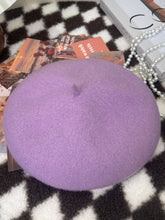 Load image into Gallery viewer, 100% Wool Retro Hand-Knit Beret
