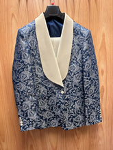 Load image into Gallery viewer, Moda Color Exclusive Navy with Tan Pailsey 1-Button 100% Wool 3-Piece Turkish Slim Fit Suit
