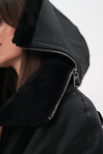 Load image into Gallery viewer, Genuine Shearling Lamb Leather ⇆ Reversible Coat
