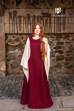 Load image into Gallery viewer, Wool Surcot Albrun Red
