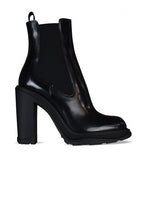 Load image into Gallery viewer, Alexander Mcqueen Women Tread Chelsea Boots

