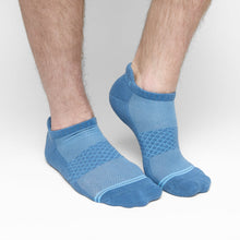 Load image into Gallery viewer, Blue Jay Ankle Socks
