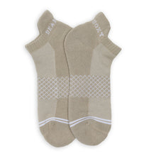 Load image into Gallery viewer, Elements Ankle Socks 2-Pack
