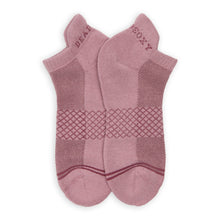 Load image into Gallery viewer, Mauve Ankle Socks
